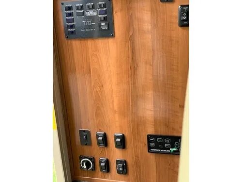 Gallery image 9